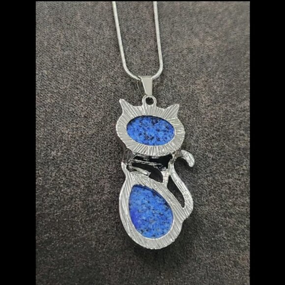 Lapis Lazuli Cat Necklace - Picture 2 of 2